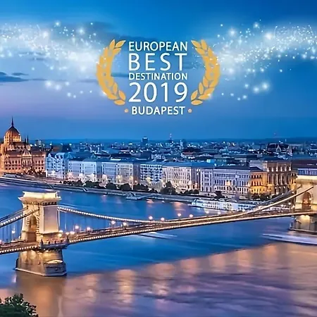 Bella - 86m2, Center Apartment, Next To Metro Line, 2 Bathrooms, Lägenhet Budapest